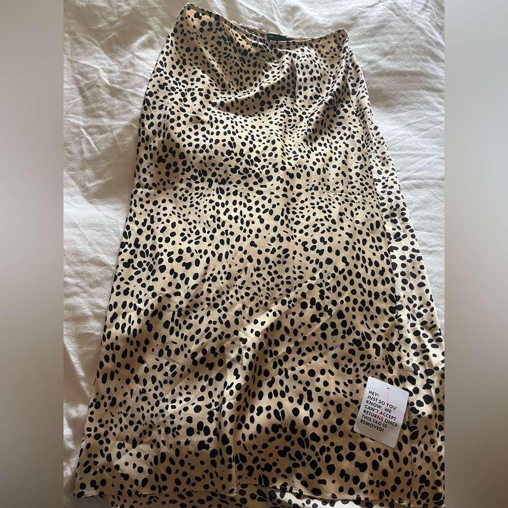 Leopard Print Midi Skirt. ASOS size 8 nwt